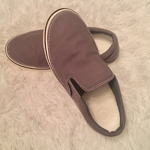 CROCS Shoes - 💠💠💠Croc Tennis Shoes Size 8 💠💠💠